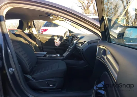 2017 Ford Fusion Se z USA, uszkodzony, nr VIN 3FA6P0HDXHR350122